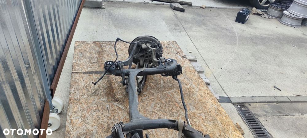 SANKI WÓZEK TYŁ AUDI A4 B9 A5 8W0505235AE *2 - 8