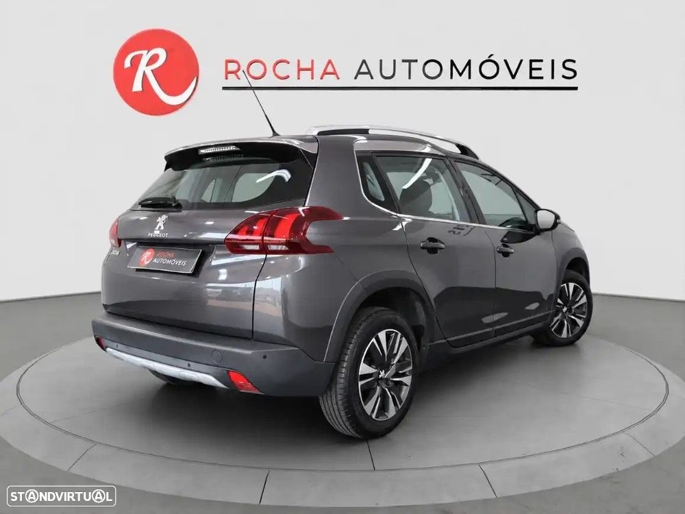 Peugeot 2008 1.2 PureTech Allure - 8