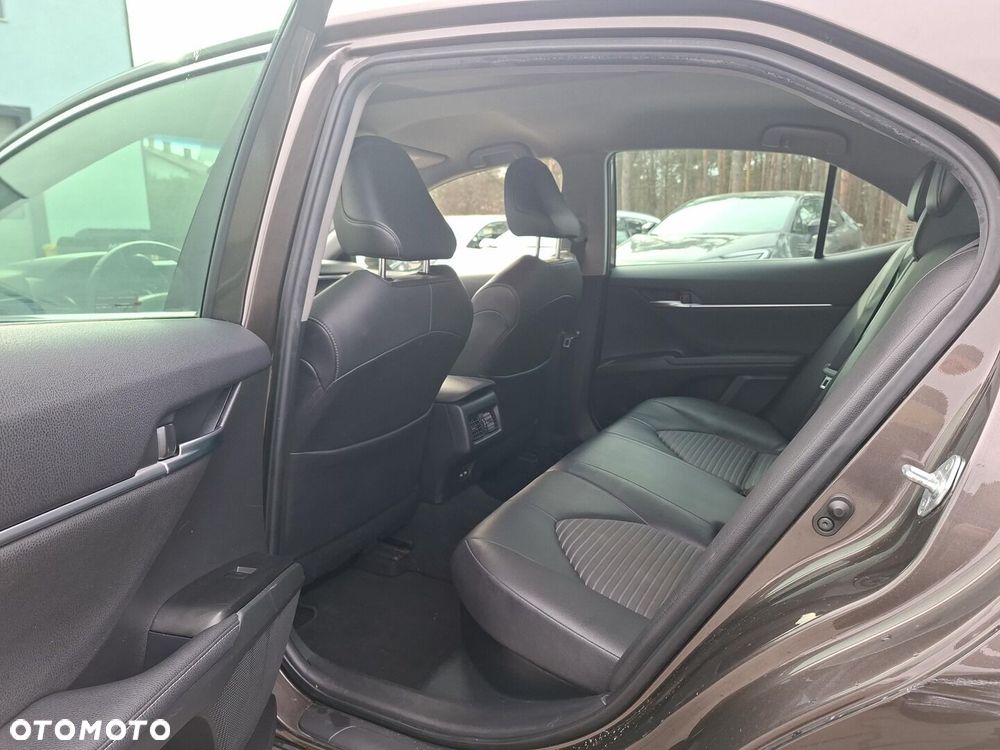 Toyota Camry 2.5 Hybrid Prestige CVT - 16