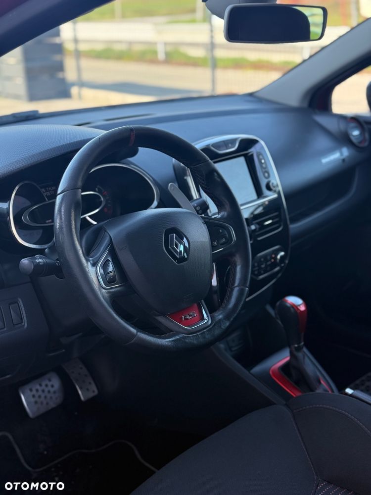Renault Clio 1.6 R.S 200 EDC - 20