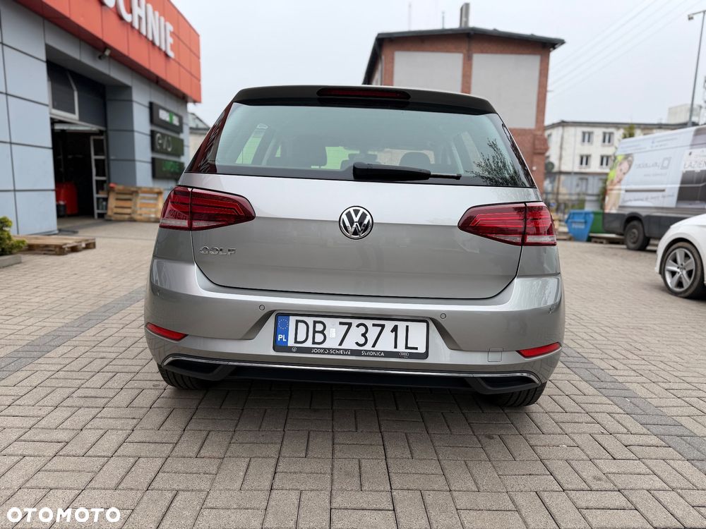 Volkswagen Golf 1.0 TSI BMT Trendline - 8