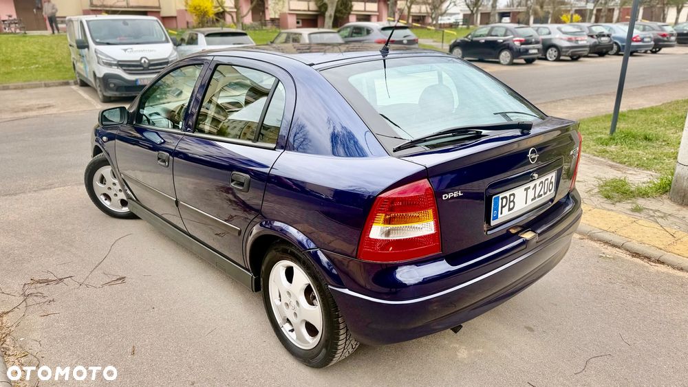 Opel Astra - 6