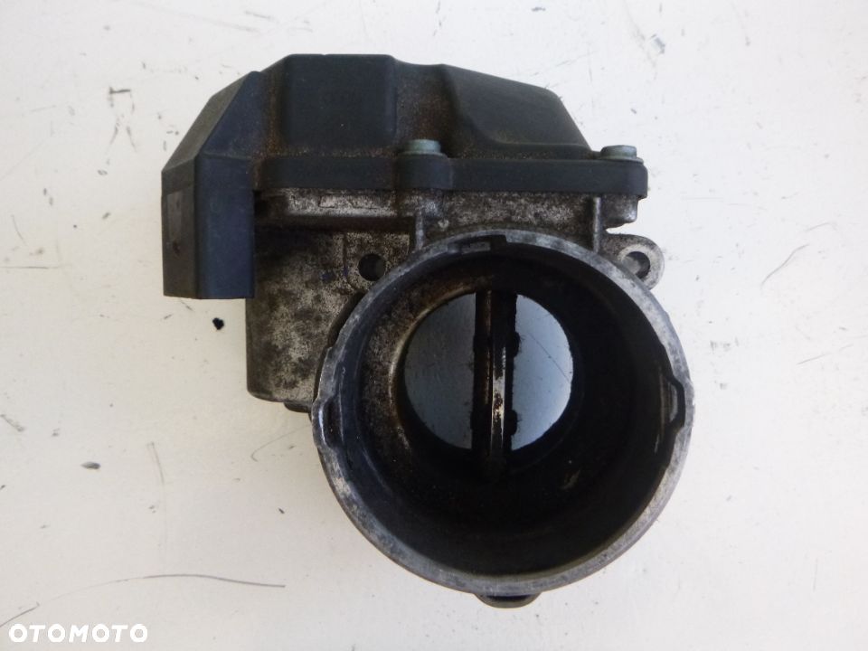 Volkswagen Touran I 1,9 TDI przepustnica 03G128063A - 1