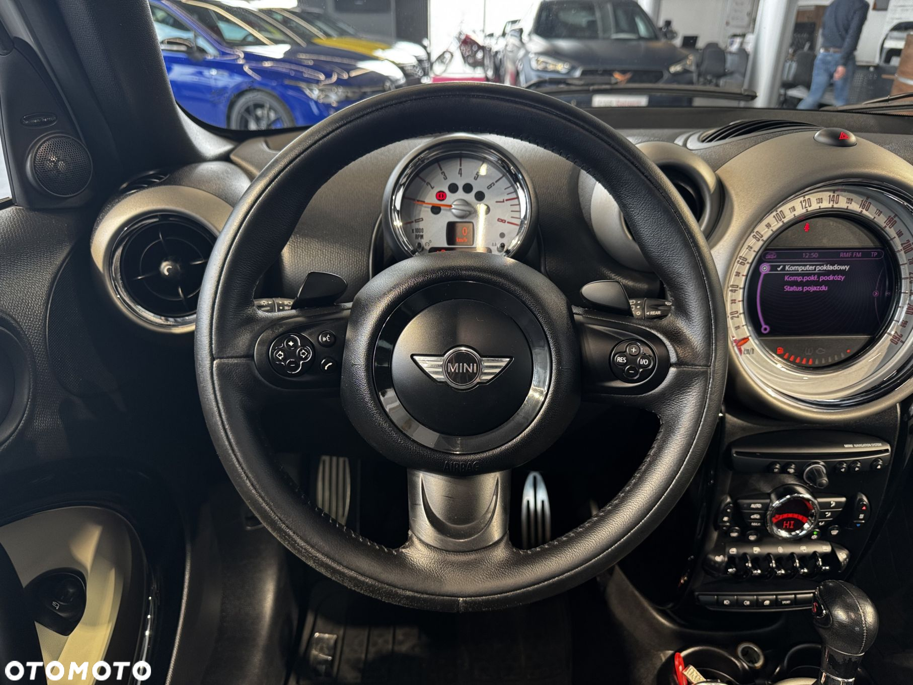 MINI Countryman - 16