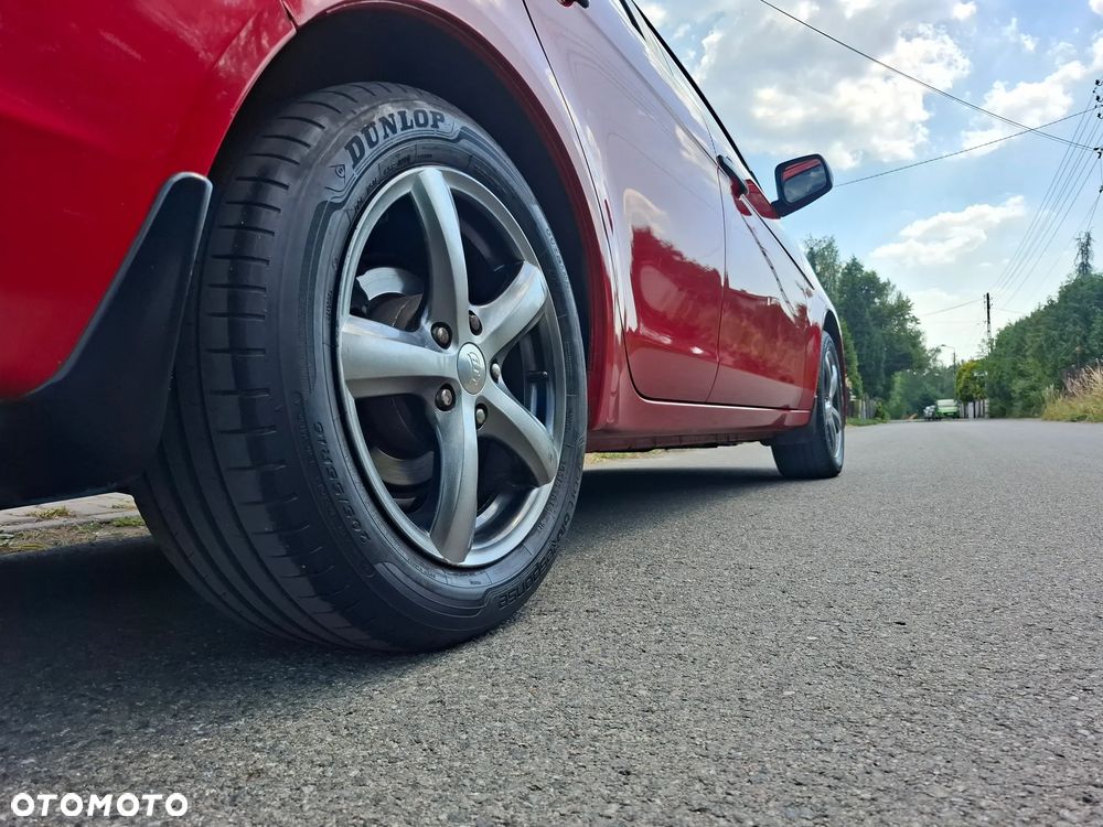 Mitsubishi Lancer 1.8 Intense - 6