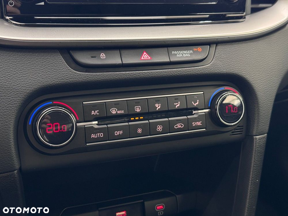 Kia Ceed 1.5 T-GDI M DCT - 30