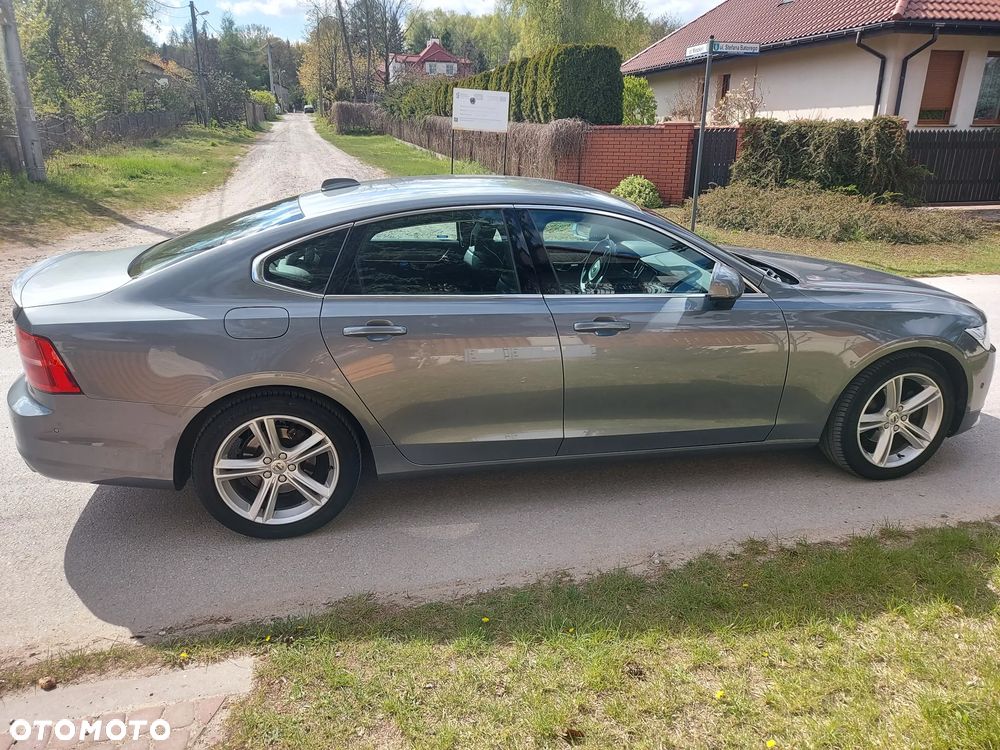 Volvo S90 D4 Momentum - 24