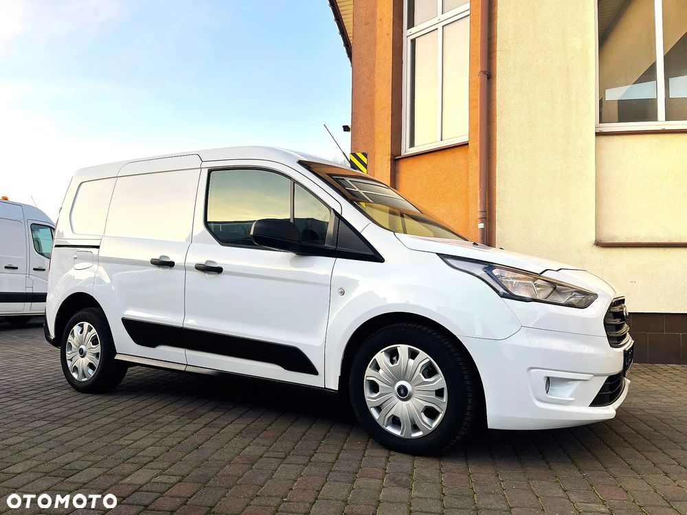 Ford Transit Connect - 4
