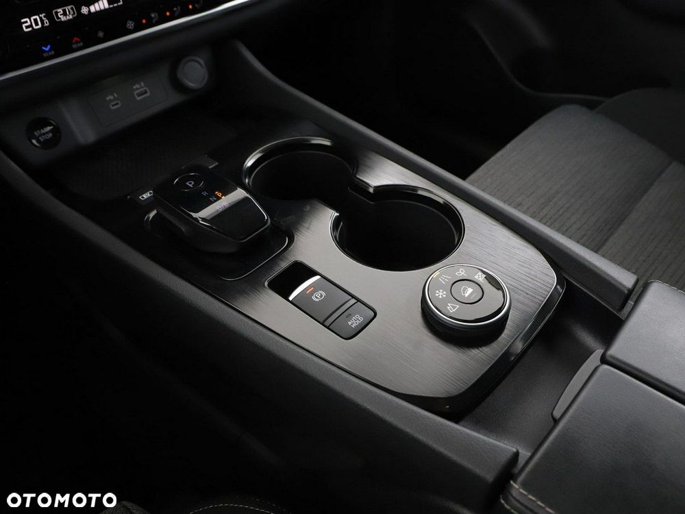 Nissan X-Trail 1.5 VC-T e-POWER N-Connecta e-4ORCE 7os - 31