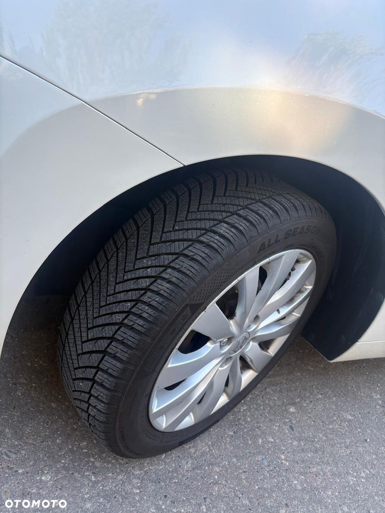 Suzuki Baleno 1.2 Premium Plus - 11