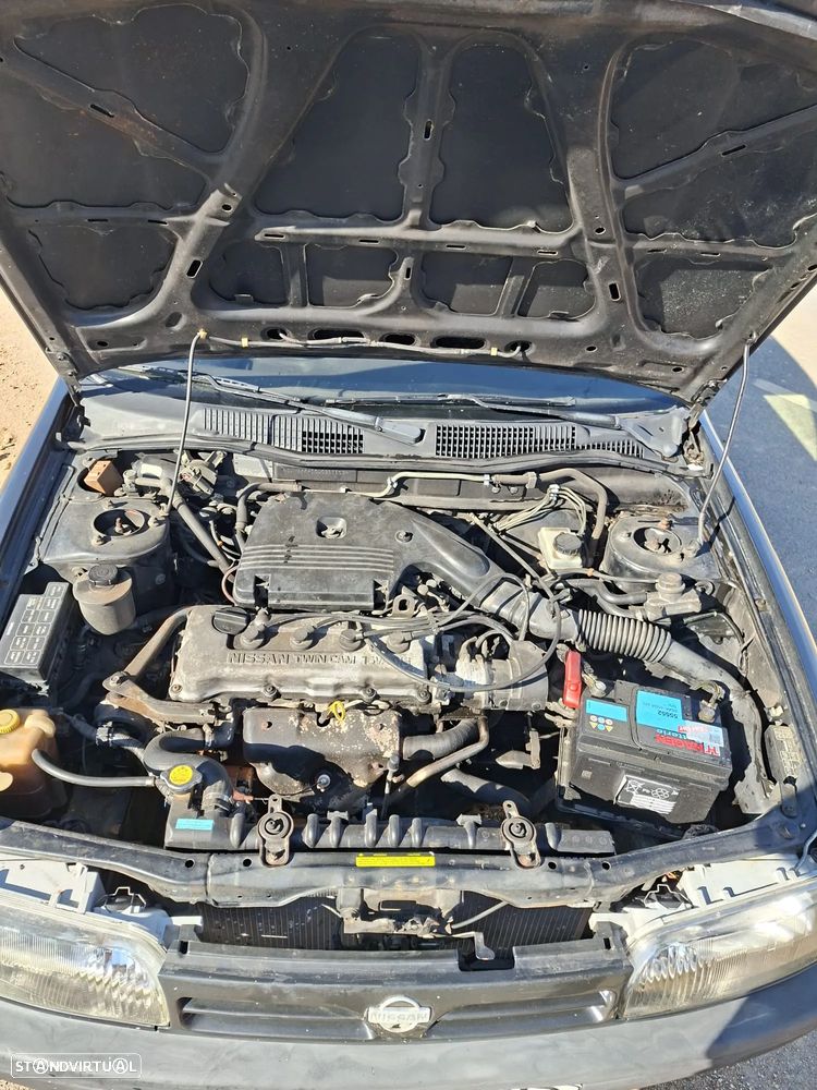 Nissan Primera Hatchback 1.6 LX + - 9