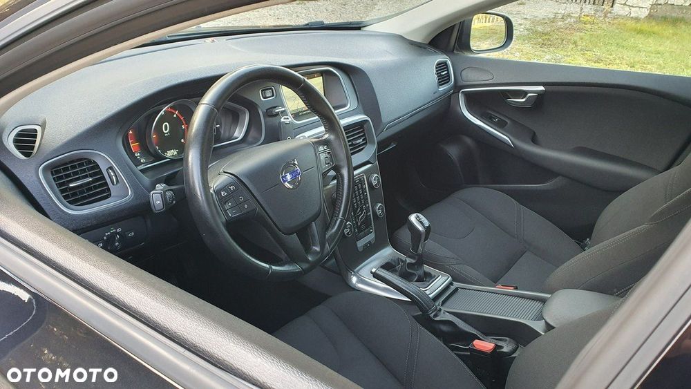 Volvo V40 D2 Kinetic - 11