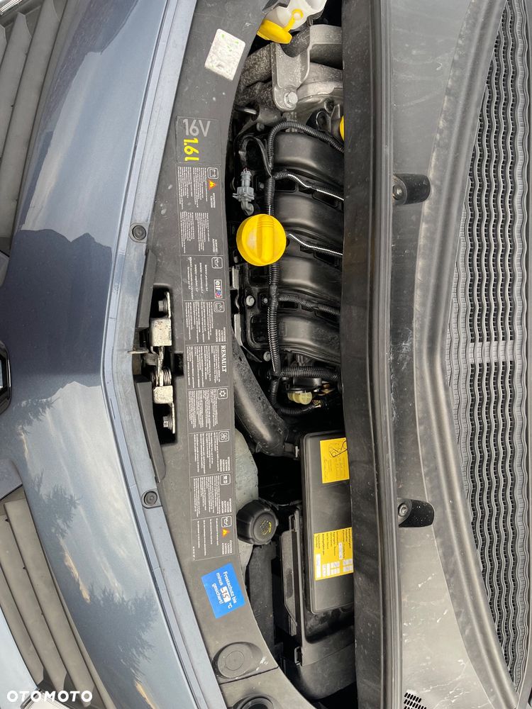 Renault Modus 1.6 16V Dynamique - 12