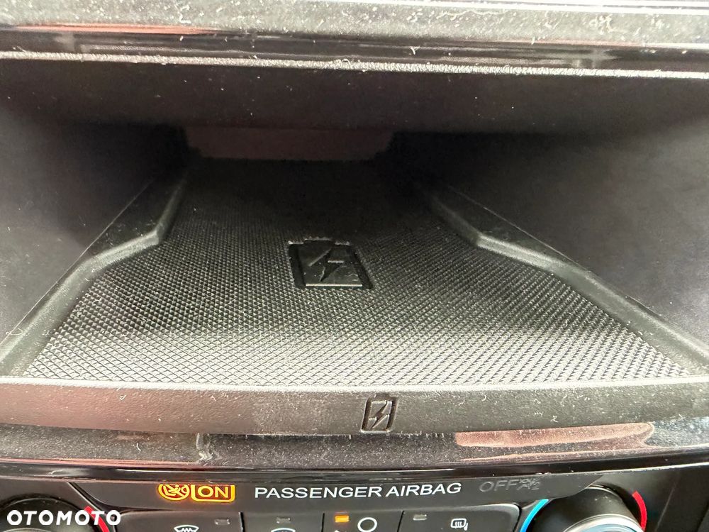 Ford Transit Connect - 20
