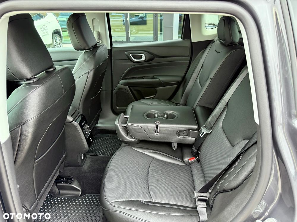Jeep Compass 1.5 T4 mHEV Summit FWD S&S DCT - 29