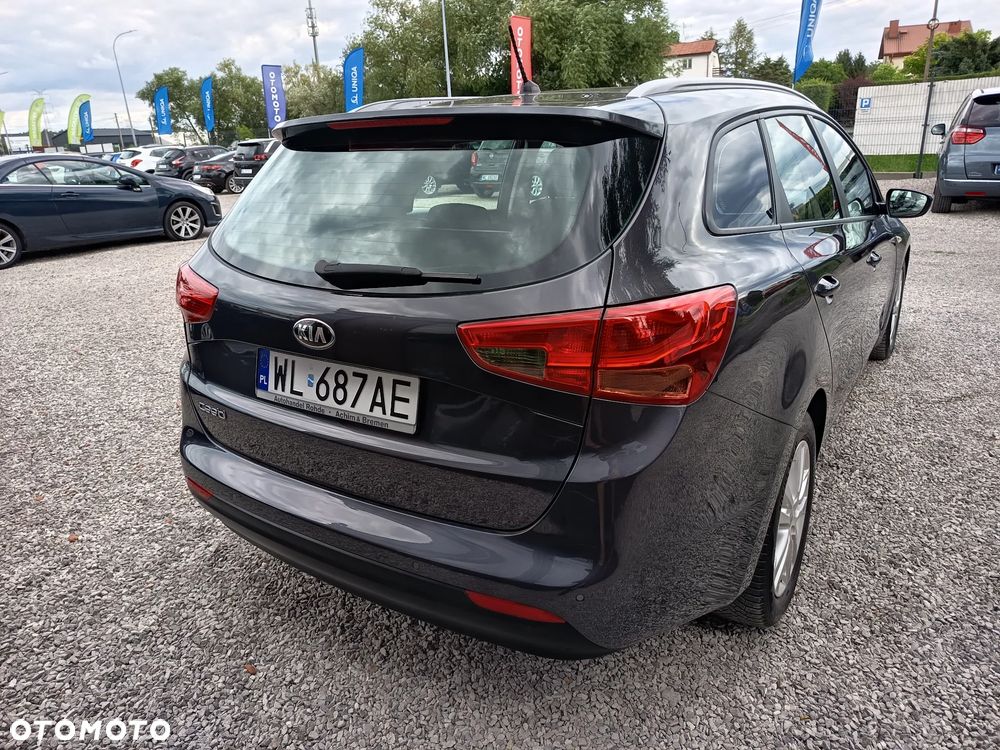 Kia Ceed 1.4 CVVT Dream-Team Edition - 14