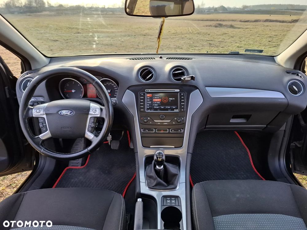Ford Mondeo 2.0 TDCi Titanium - 8