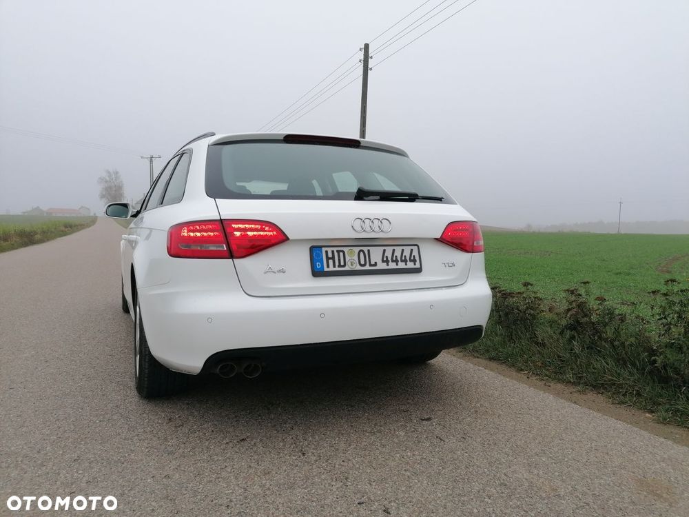 Audi A4 Avant 2.0 TDI DPF Ambition - 15