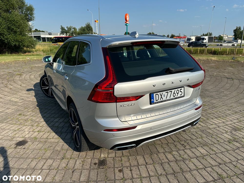Volvo XC 60 D4 AWD R-Design - 17