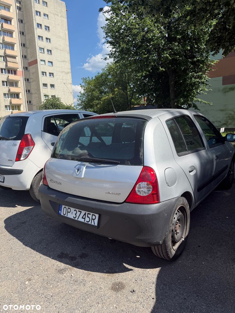 Renault Clio 1.2 16V Authentique - 4