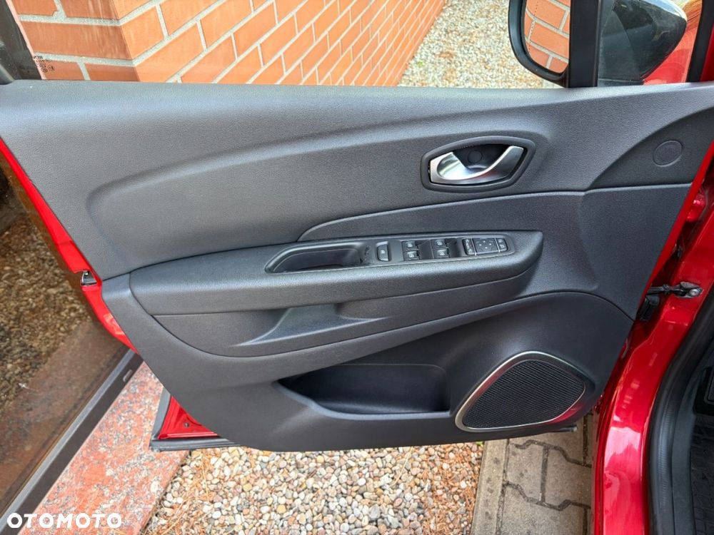 Renault Captur 1.5 dCi Intens - 24