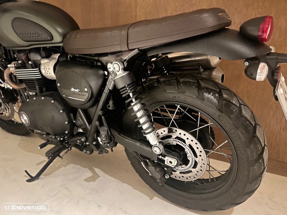 Triumph Scrambler - 3