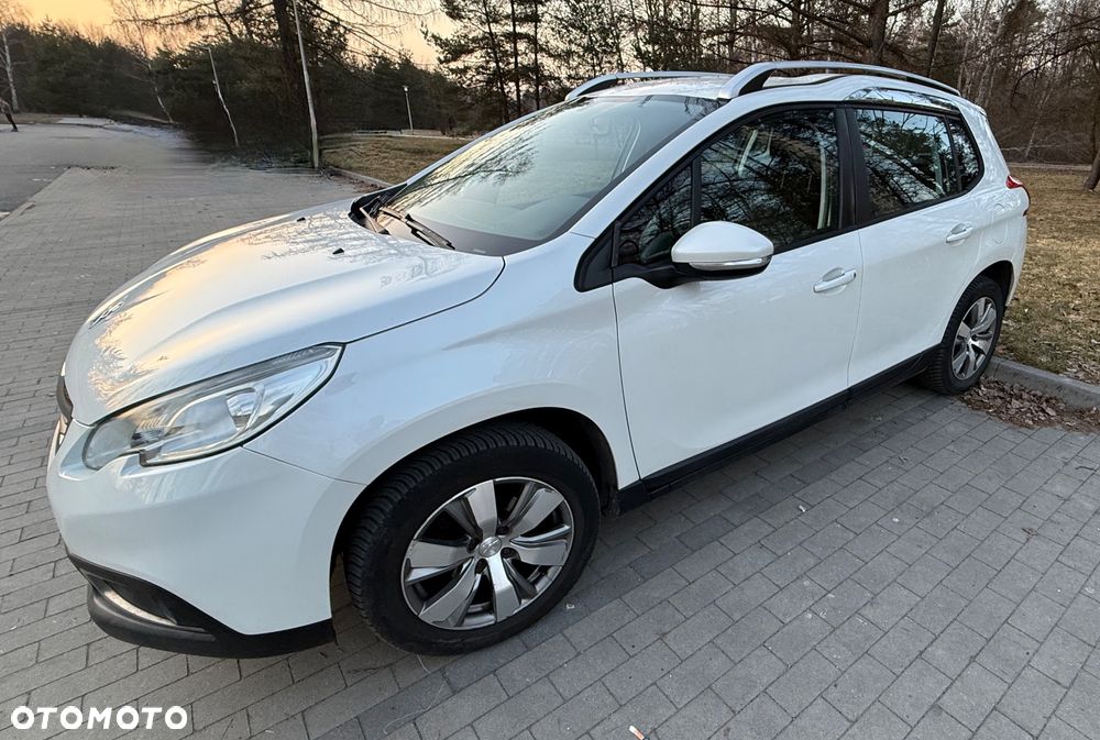 Peugeot 2008 1.2 Pure Tech Active EU6 - 9