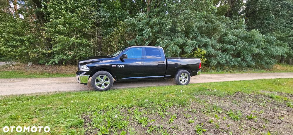 Dodge RAM - 8