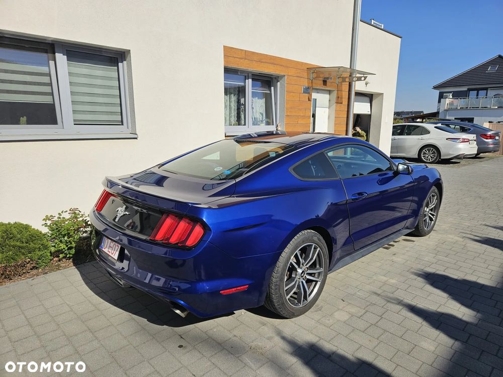 Ford Mustang 3.7 V6 - 4