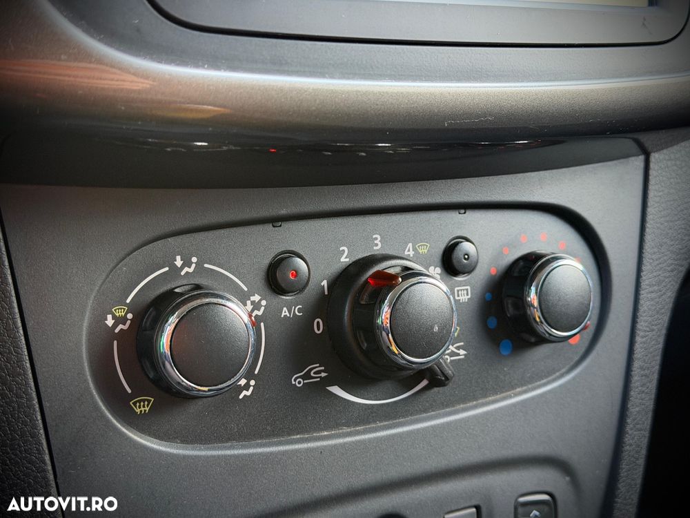 Dacia Logan MCV dCi 90 S&S Prestige - 22