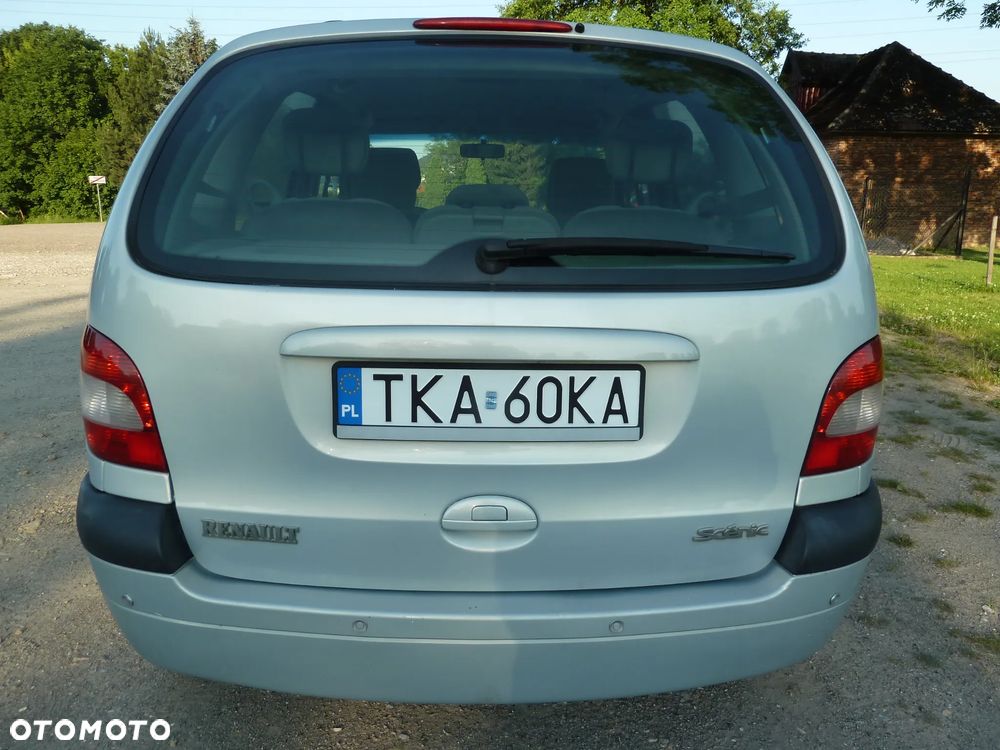 Renault Scenic 1.6 16V Authentique - 5