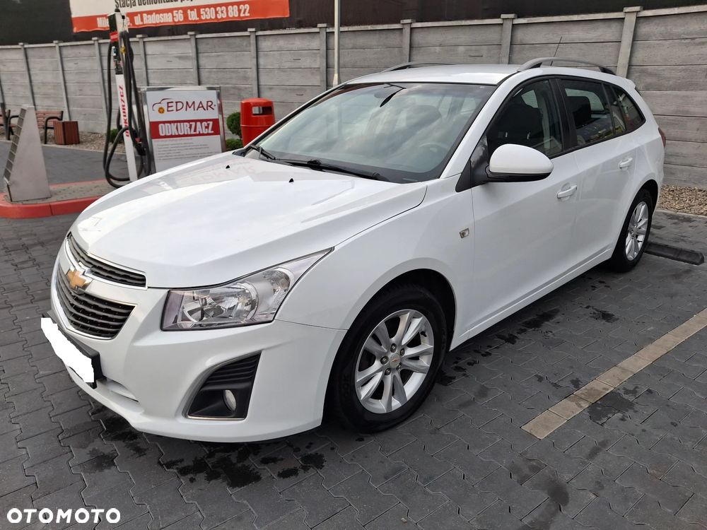 Chevrolet Cruze 1.6 LT - 1