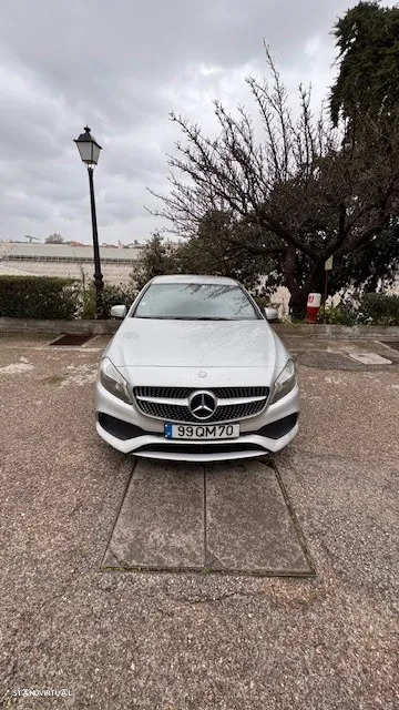 Mercedes-Benz A 200 d AMG Line - 10