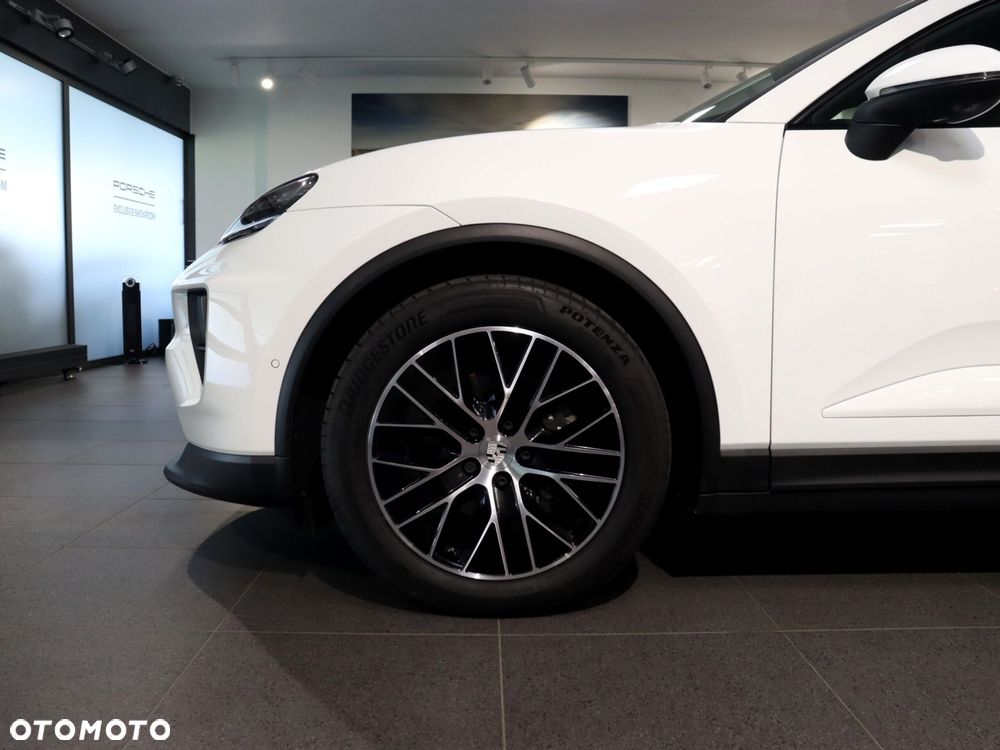 Porsche Macan 4 100kWh - 11
