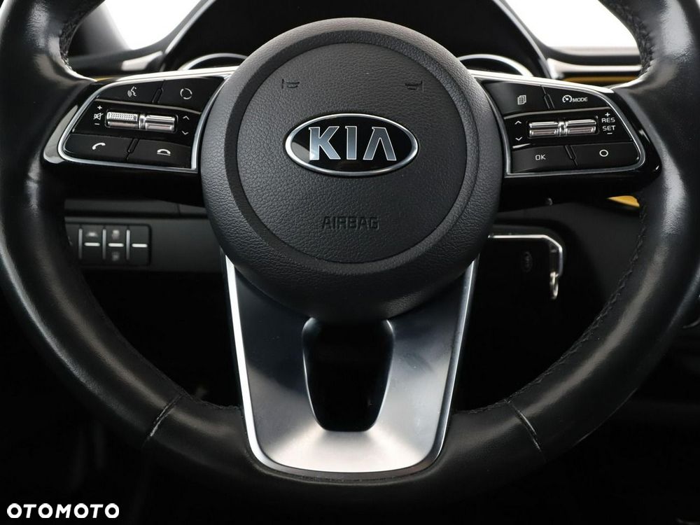 Kia XCeed - 22