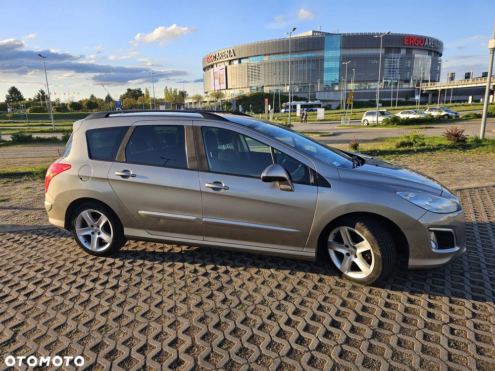 Peugeot 308 - 23