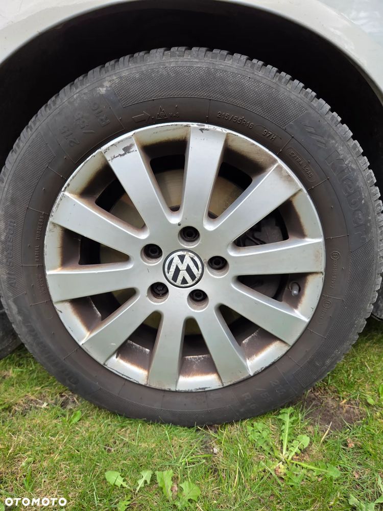 Volkswagen Passat 2.0 TDI Comfortline - 8