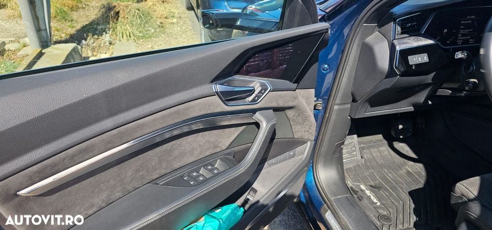 Audi e-tron quattro S - 20