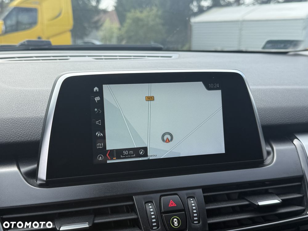 BMW Seria 2 218d GT Sport Line - 24