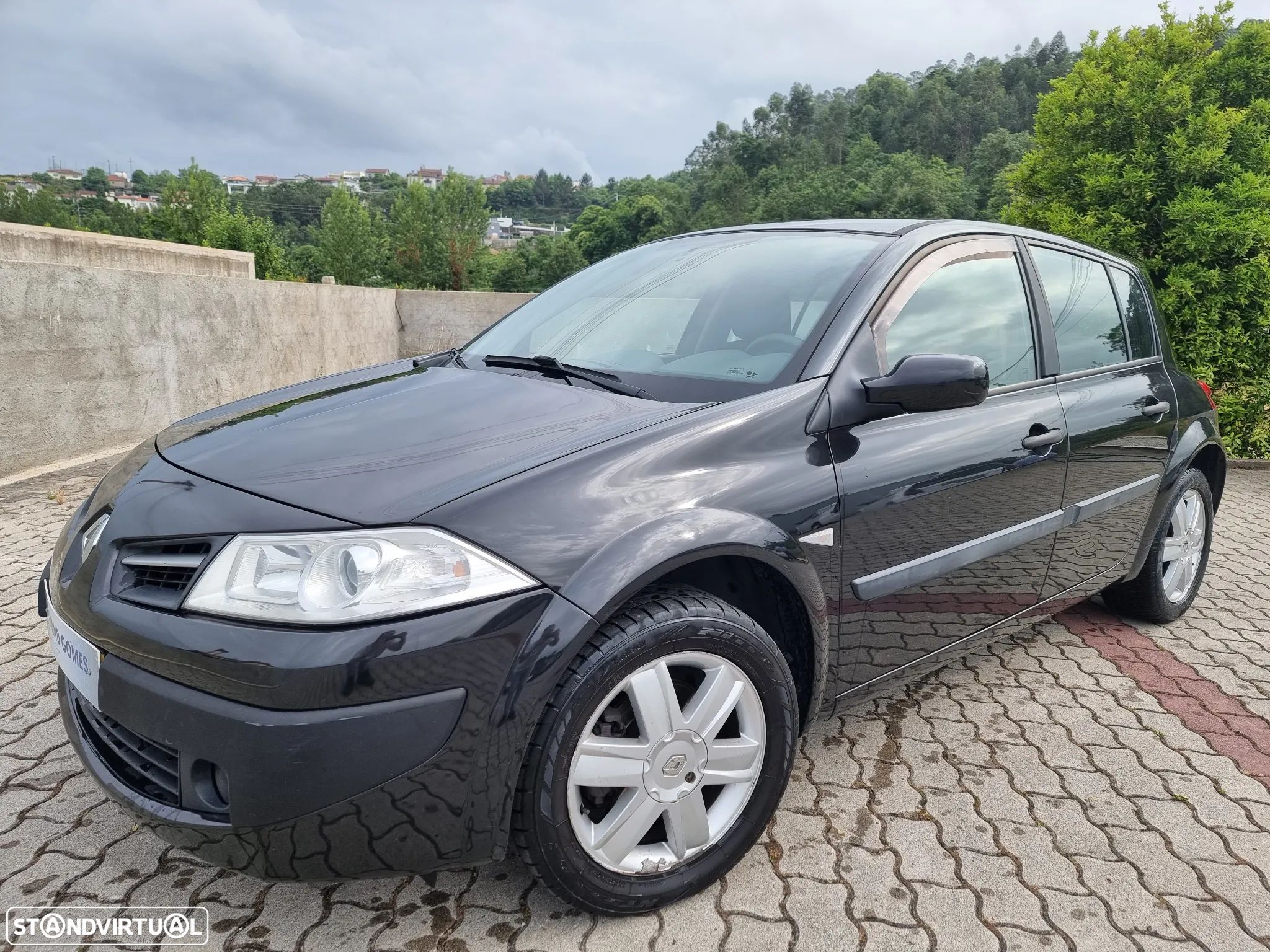 Renault Mégane 1.5 dCi Emotion - 1