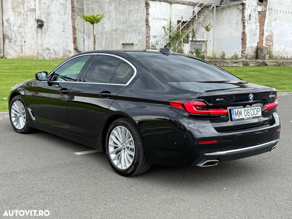 BMW Seria 5 530e xDrive Aut. Luxury Line - 4
