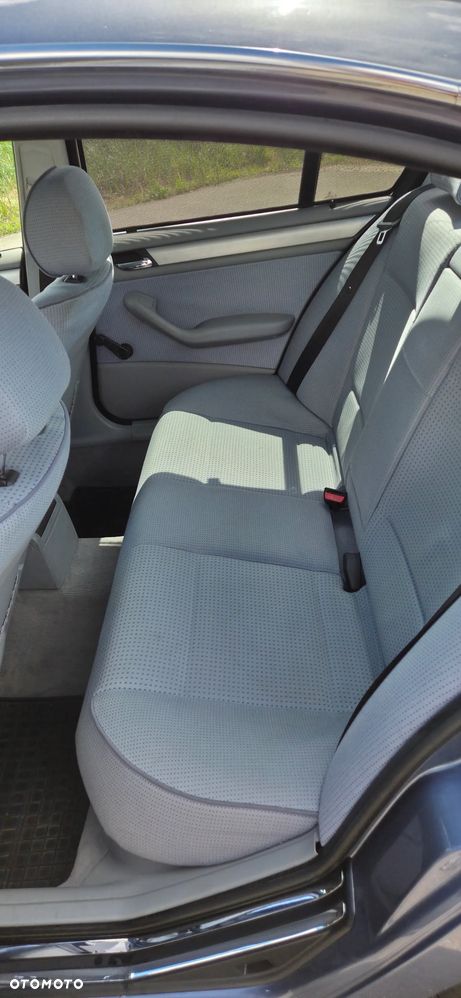 BMW Seria 3 - 10