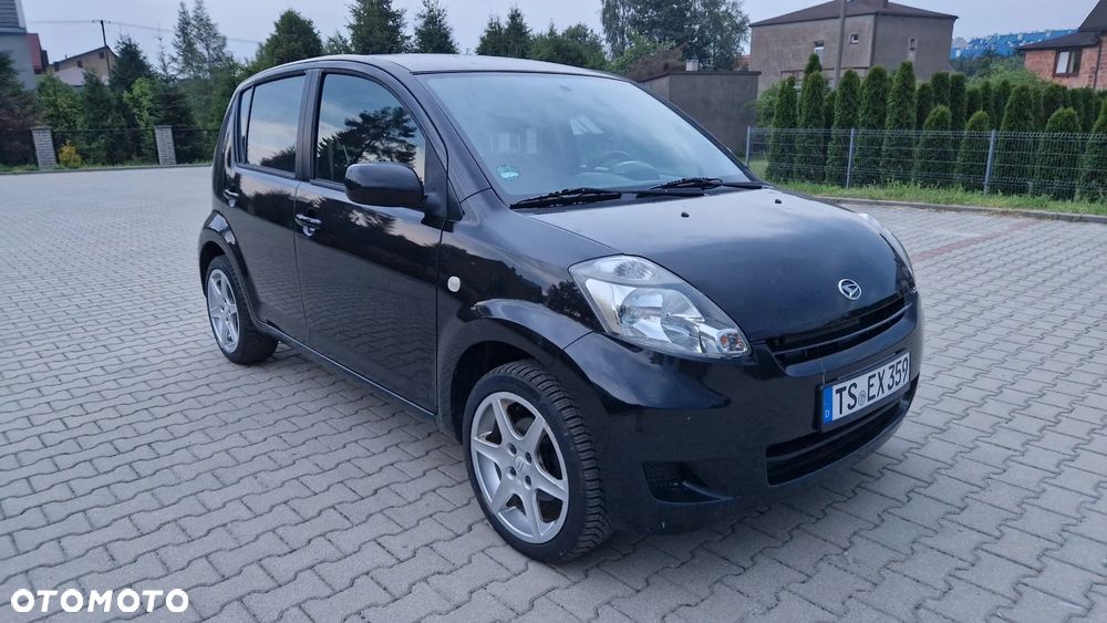 Daihatsu Sirion 1.3 - 11
