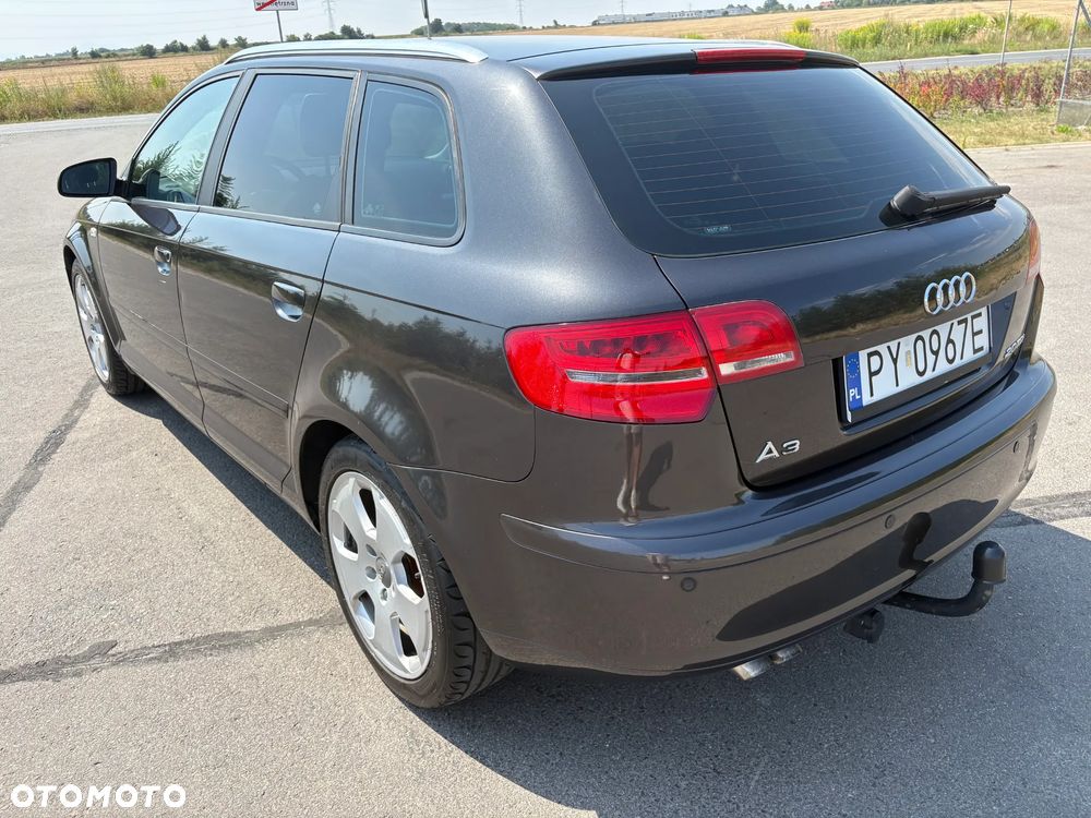 Audi A3 Sportback 2.0 TDI Ambiente - 21