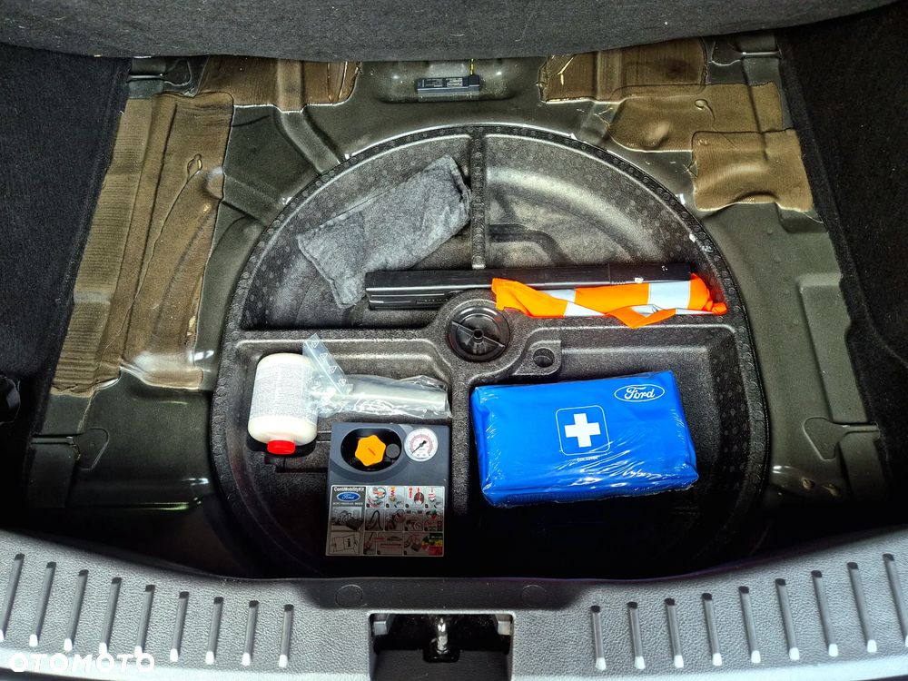 Ford Focus 2.0 TDCi ST - 39