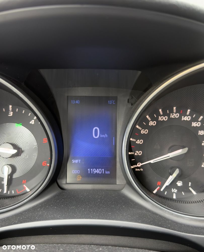 Toyota Avensis 2.0 D-4D Prestige - 8