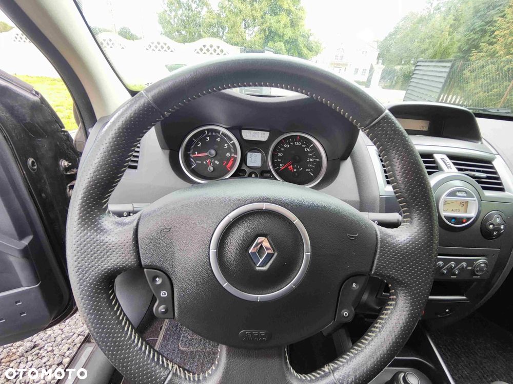 Renault Megane 2.0 16V Privilege - 7