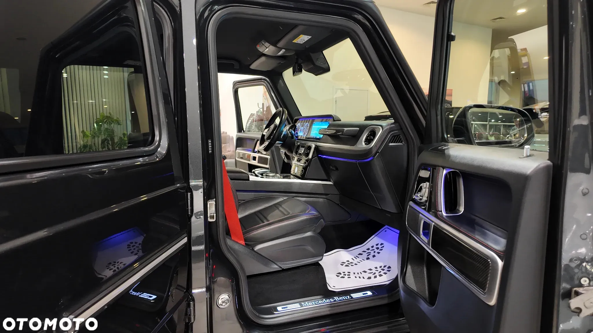Mercedes-Benz Klasa G 500 9G-TRONIC Exclusive - 31
