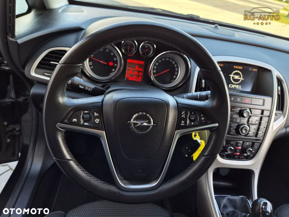 Opel Astra - 16