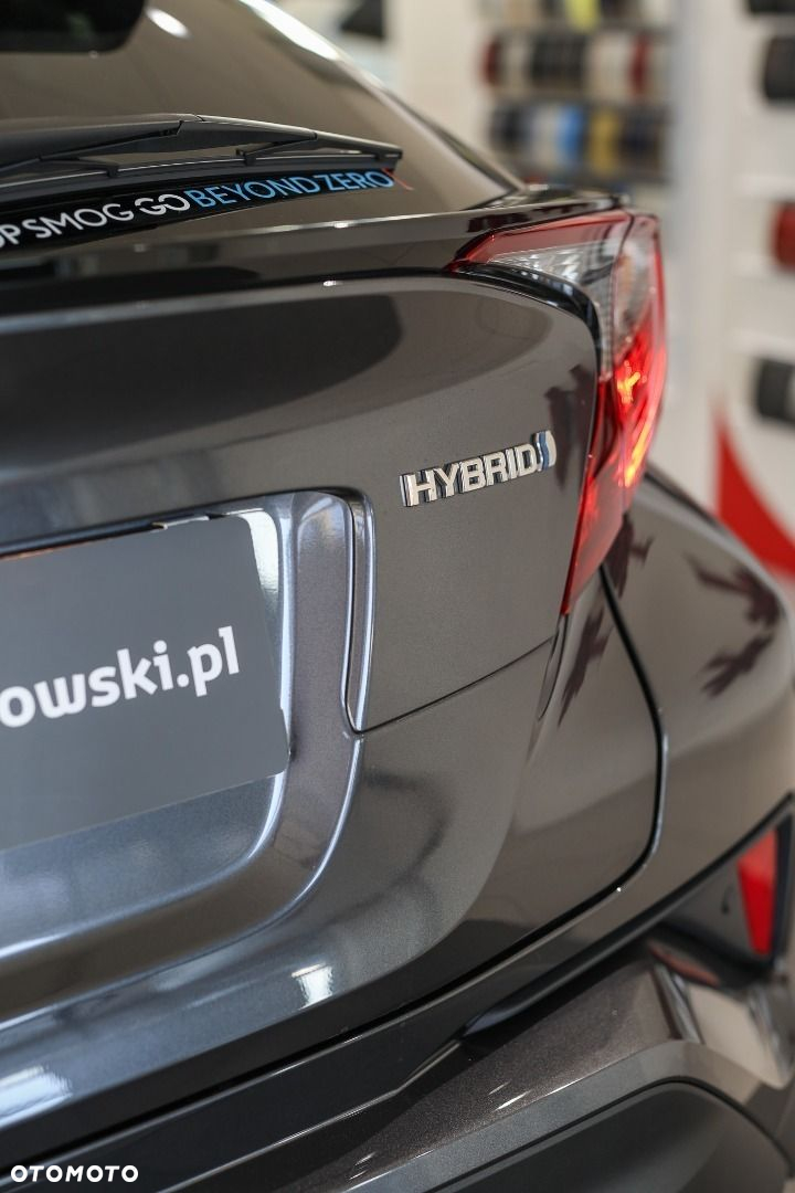 Toyota C-HR - 33